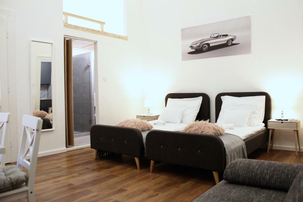 City Center Apartman - Weidlich Palace - Miskolc Exteriör bild